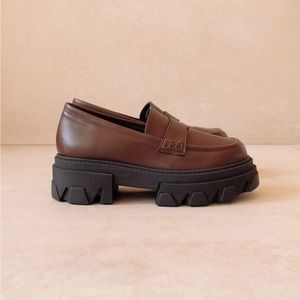 Alohas Trailblazer Lug Sole Loafers in Coffee Brown